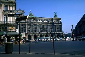 静岡市のシティホテル「中島屋グランドホテル」のレストラン「クロスロード」詳細ガイド