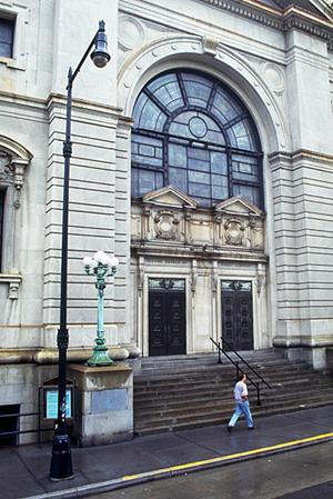 千葉みなと駅から徒歩1分！快適で便利なビジネスホテル、東横INN千葉みなと駅前の魅力と詳細ガイド